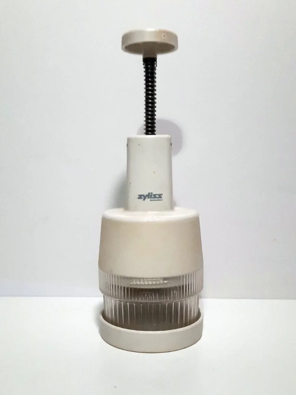 Zyliss Original Universal Food Chopper Switzerland With Box
